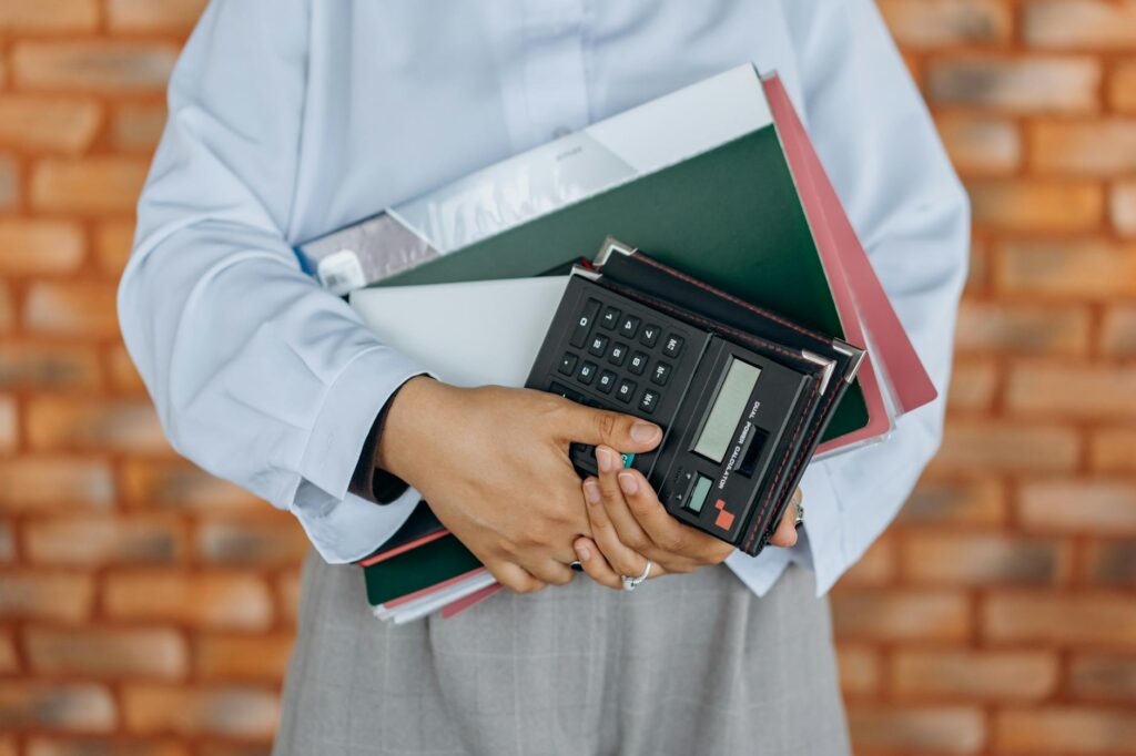 Brick Calculator: Estimating Courses, Mortar, and Cost